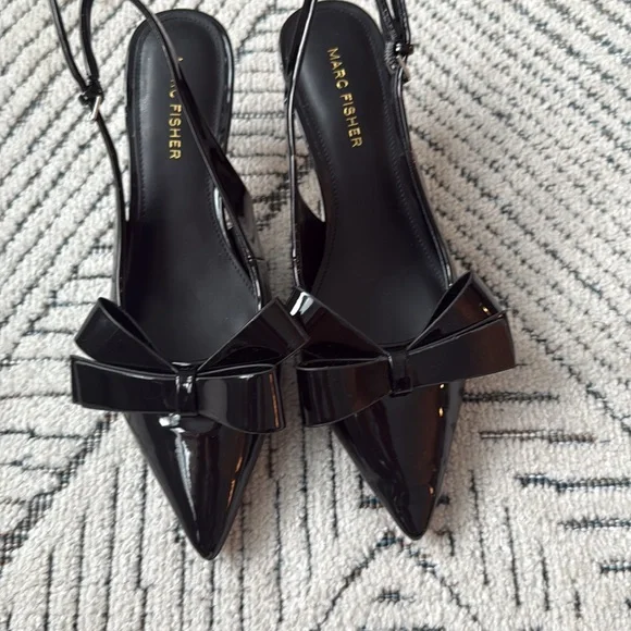 Marc Fisher Bow Slingback Pumps - Picture 2 of 7
